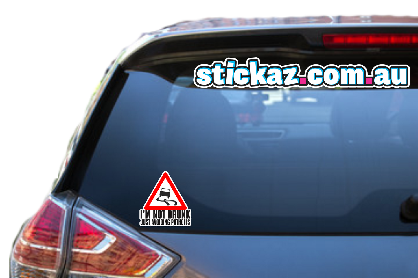 IM NOT DRUNK JUST AVOIDING POTHOLES DECAL FUNNY STICKER AUS MADE WINDOW 4X4